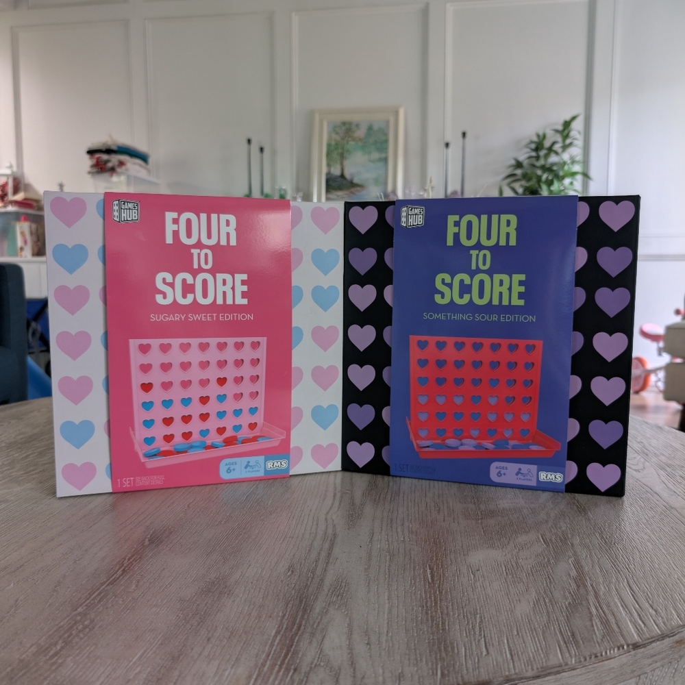 Four to Score Game Set‎ Of 2